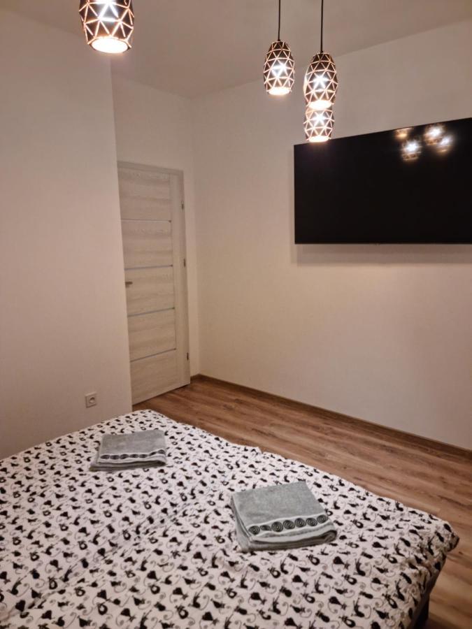 Apartament Oporowska 22 คุตโน ภายนอก รูปภาพ